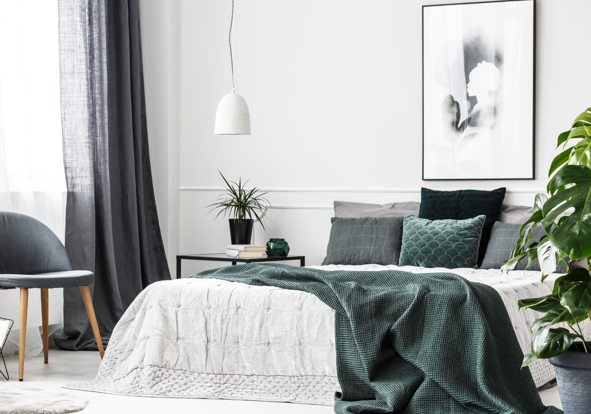 Timeless black and white bedroom design