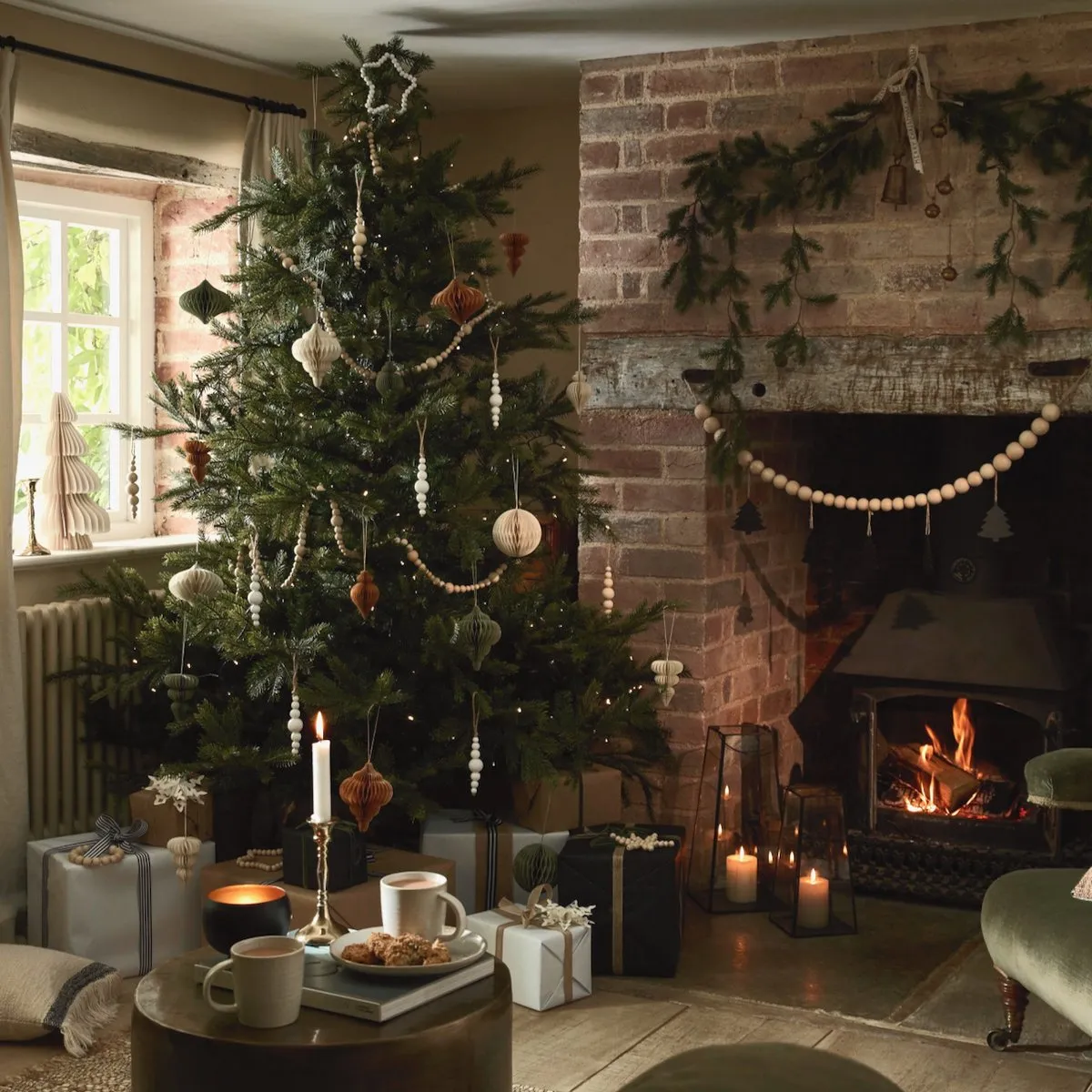 Rustic christmas mantle decor ideas