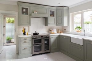 Kitchen Painted in Farrow and Ball Pigeon