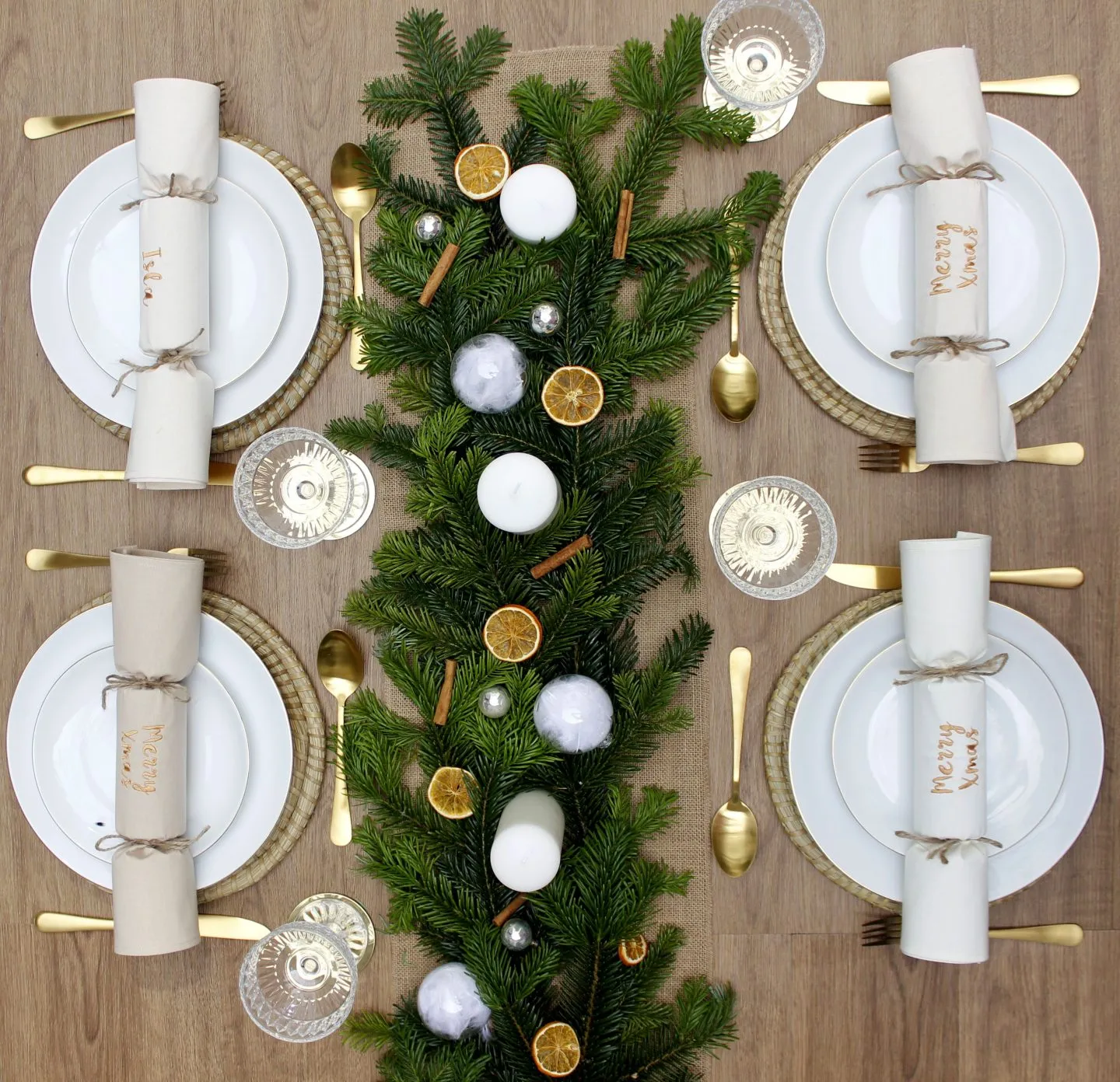 9 Elegant Christmas Table Decor Ideas to Impress Your Guests